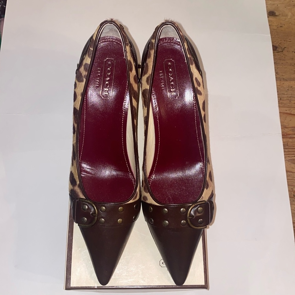 Coach Leopard Tierney Heels
Size 10